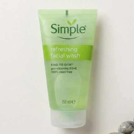 Simple Kind to Skin Refreshing Facial Wash Gel – 150ml 